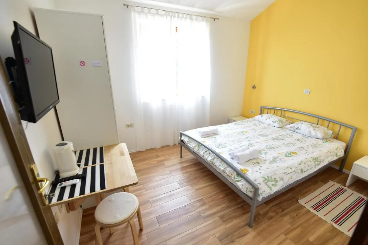Πανσιόν Apartments And Room In Nature Setting Matulji